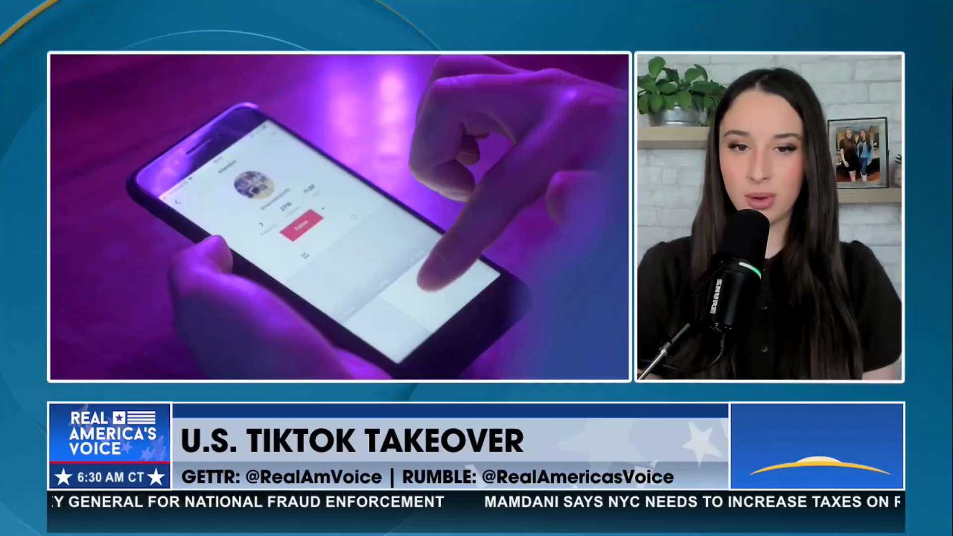 TIKTOK USERS ARE “WALKING AWAY” — HERE’S WHY

TikTok creator Chloe Castillo says some users feel “th...