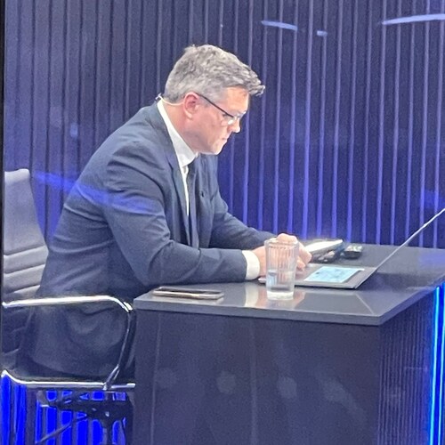 Broadcast Journalist & Producer | Ex @gbnews Reporter & News Anchor