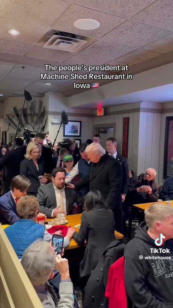 TRUMP 🇺🇸 
In
IOWA USA 🇺🇸 

#LawAndOrder President  

