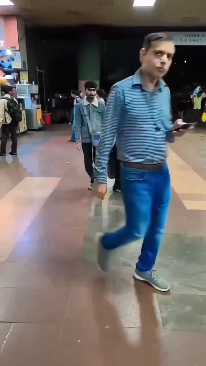 ET ist noch da???? 😳
