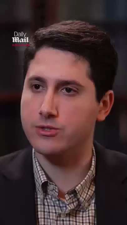 JD Vance refuses to apologize for death of Alex Pretti. 

“For what?” 

https://citizenfreepress.com...