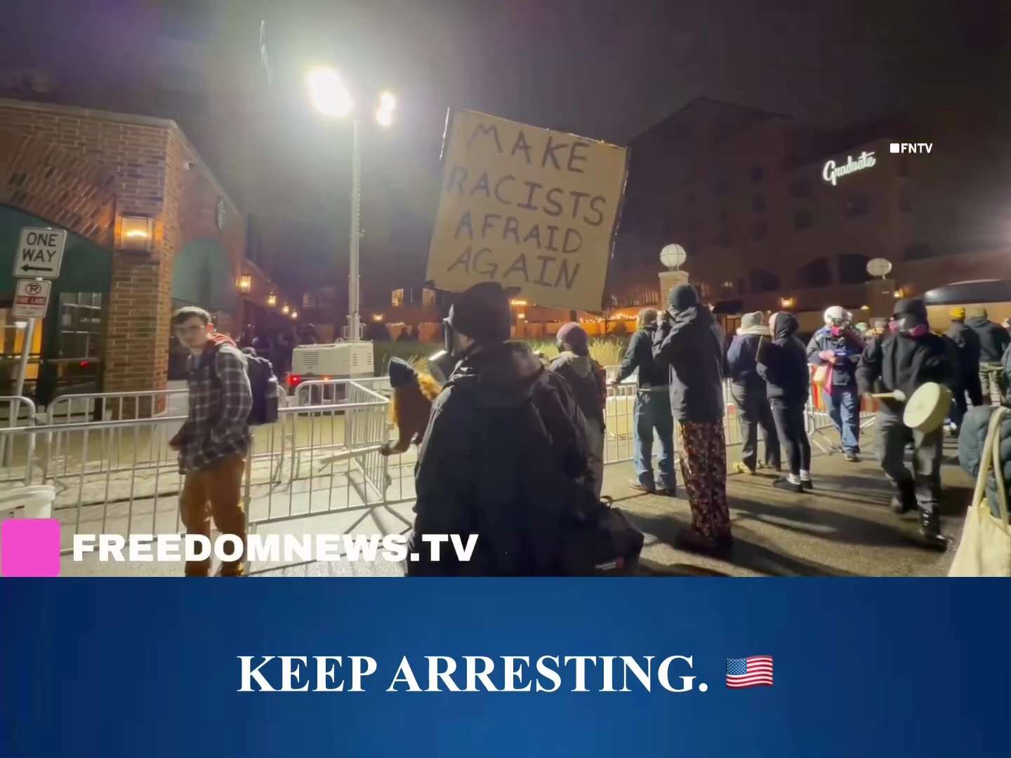 🚨 JUST IN: Minnesota police arrested leftists harassing ICE agents at a Minneapolis hotel after dec...