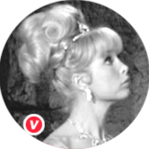 Jeannie Uppington-Smythe
"I am probably the most subtle genie in the whole world."

🌍🧿💙

ينعاد عالجميع بهداة الب...