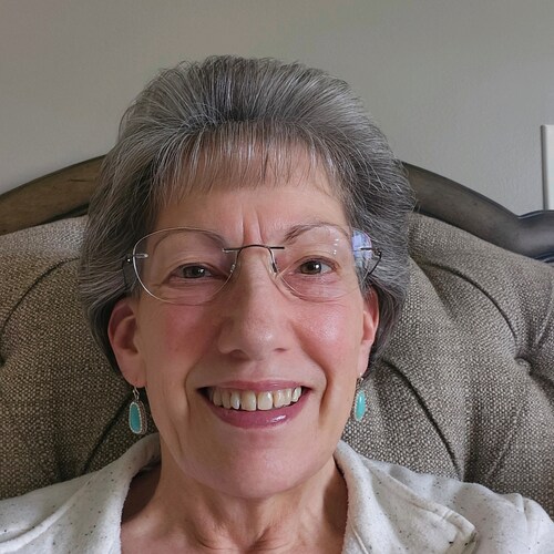 Retired grandma of 6, love God and our country ❤🗽🙏