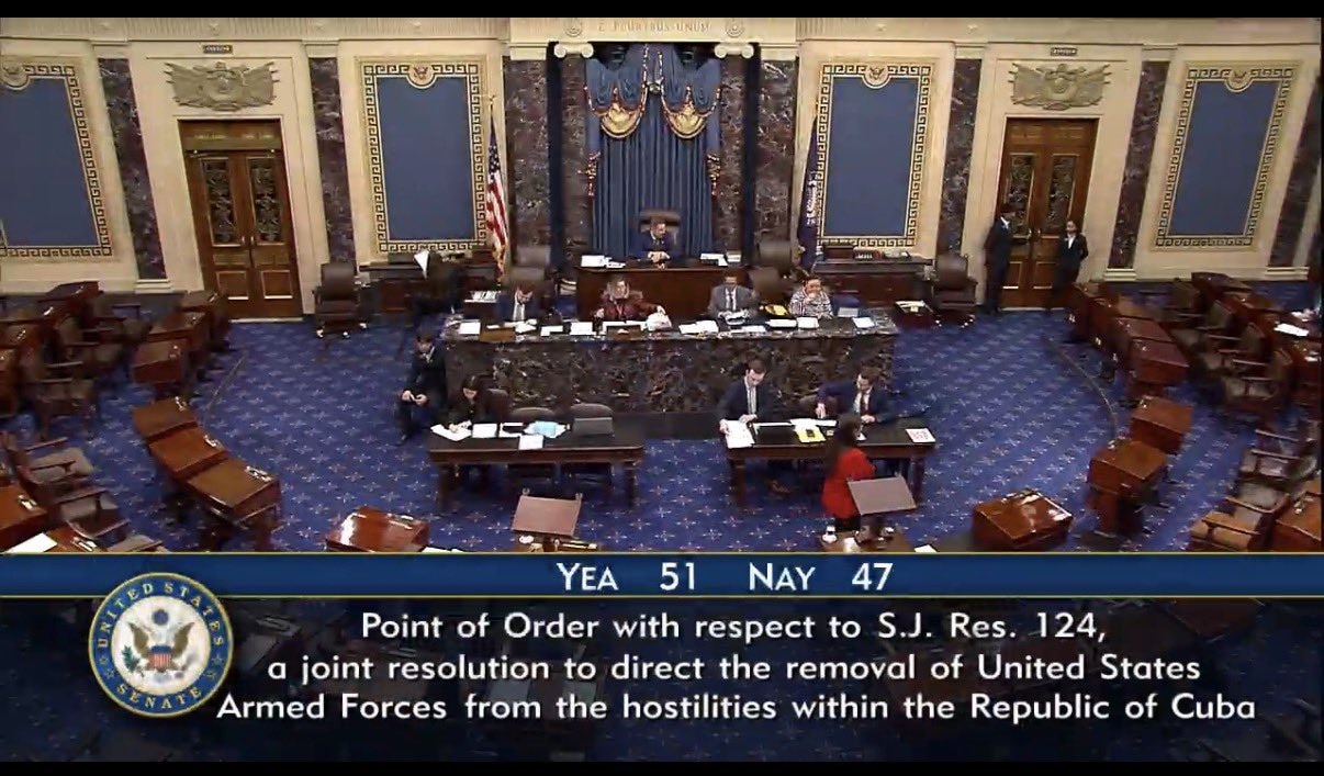 【美国之声】2026年4月28日，参议院共和党人以 51 对 47 票 否决了民主党提出的一项决议，该决议旨在根据《战争权力法》，阻止川普总统在未经国会授权的情况下对古巴发动军事行动或推翻其政权。

...