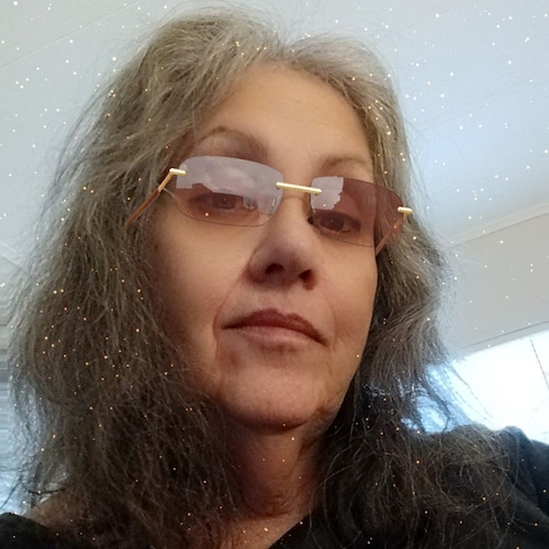 ❤️✝️🙏 Catholic, Jesus, my Lord Savior, Trump Supporter, MAGA
❤️animals🐱🐶🐾
❤️ writes, reads📝💻📖
❤️🇮🇹/🇺🇸
❤️☮...