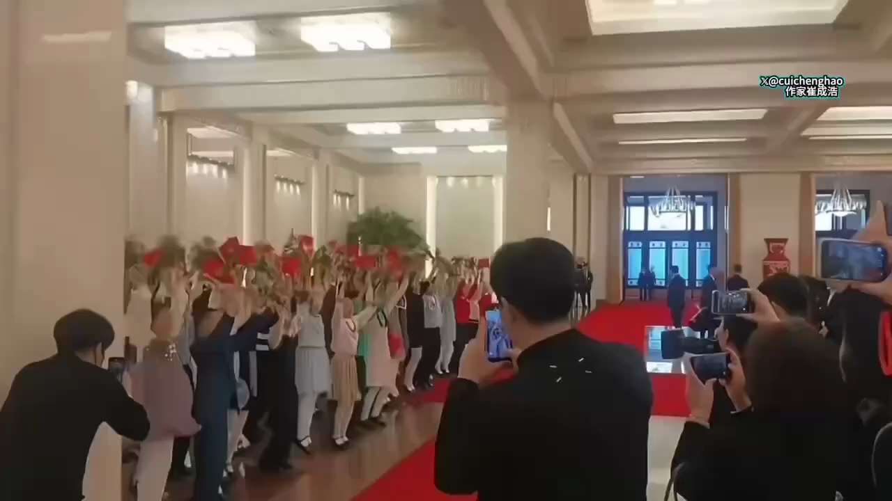 欢迎仪式排练得很辛苦