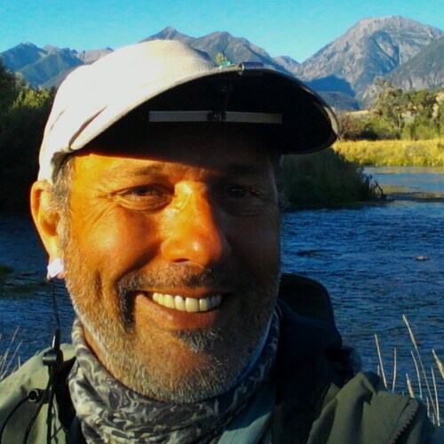 Believer: in God, Family, Country. “Do what you love & love what you do”.