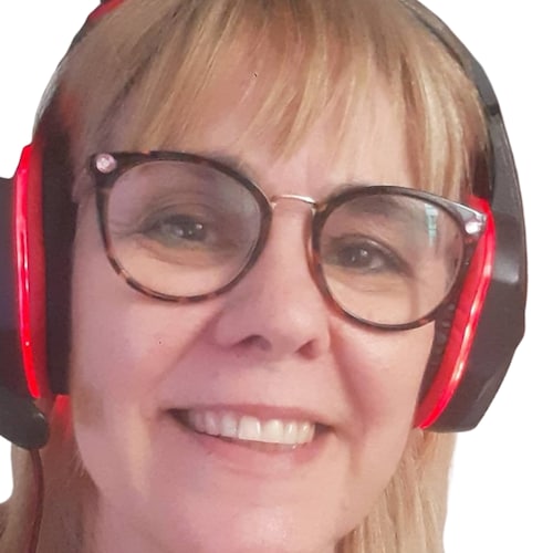 Dona da minha vida, diretora do meu destino! #nãoseapeguemasseentregue! Bom humor rejuvenesce!