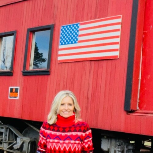 Jesus Follower ✝️