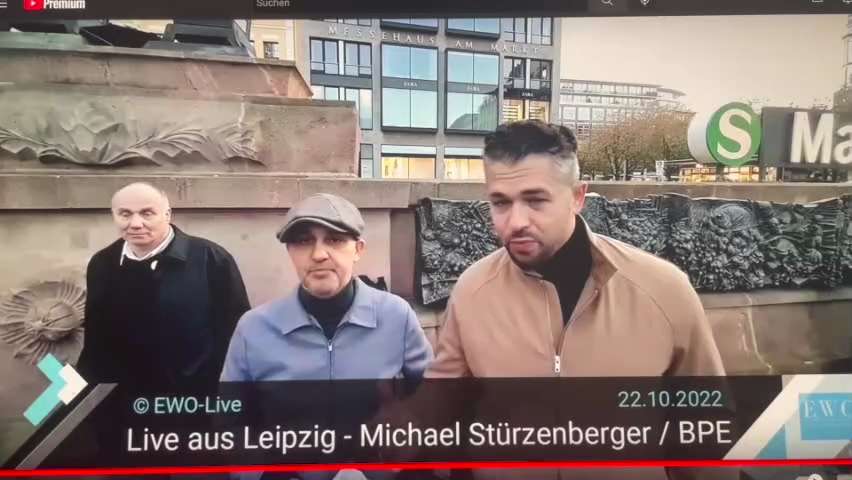 EKLAT in #LEIPZIG! 

Polizei greift #MichaelStürzenberger an!  

Folgt: @michael_stuerzi