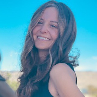 Christian ✝️, Patriot 🇺🇸, Mother 👩‍👦, Unwavering Ally of Israel 🇮🇱, and Lady Lawyer ⚖️