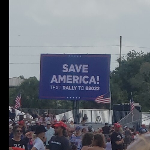 Saving America 🇺🇸,  Conservative,  Family and the Constitution.