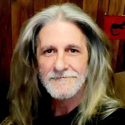 Retired plumber and musician. Father. Patriot. MAGA 1A 2A Christian.