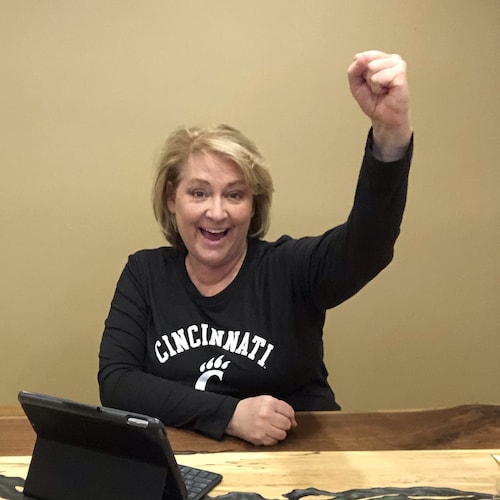 🍊 Still fighting for truth and justice - Wife, Mother of 5 and they were a handful… Former Co-Chair of an Ohio County GOP, Political Director,