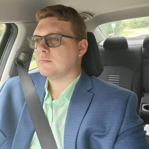 Christian ✝️, American 🇺🇲, and Conservative 📜