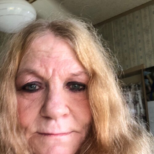 I live on the Atlantic Coast of North Carolina on the Outer Banks my name is Clarissa Just call me CJ I hate Democrats Democrats! Trump 2024