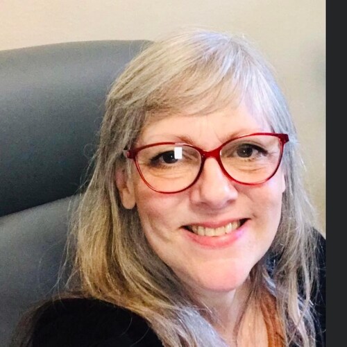 JESUS follower. Devoted mother of three. Freelance Spanish Interpreter. Artist and photographer.