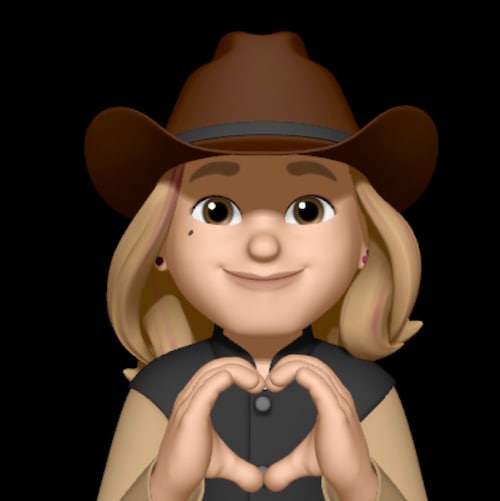 Retired from Geico 🦎
Grandma to 5 kiddos! #GodFirst✝️  
#TrumpWon 🇺🇸 #TrumpIsMyPresident #WWG1WGA #MAGA   #NRA #2A #S...