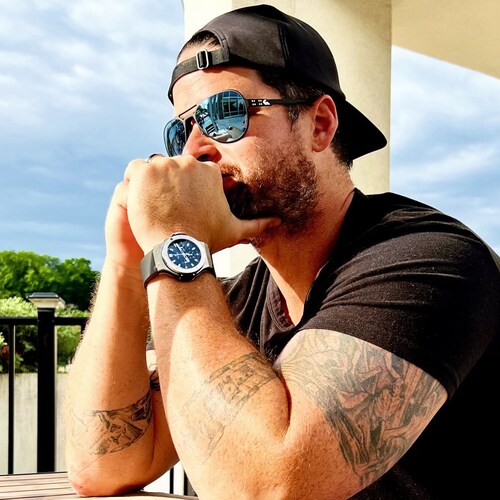 Proud Husband and Father | Island Developer | Blockchain Innovator | Hunter of Pedophiles | Former Navy SEAL