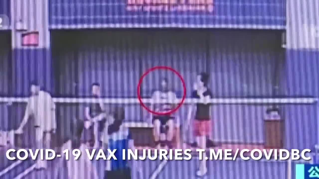 @shandongxiaobing Sudden Cardiac Arrest At The Badminton Hall (2022-07-22 Shanghai Jiading)