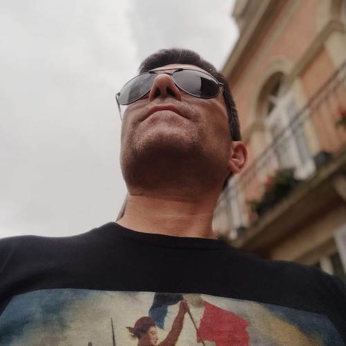 Indépendandiste percheron "non-injecté" : 0 injection, 0 test et 0 Covid...

"Le résistant est un homme qui doit d'abo...