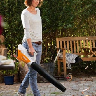 Are you considering buying a leaf vacuum mulcher but don't know which model will be the best choice? Be sure to check ou...