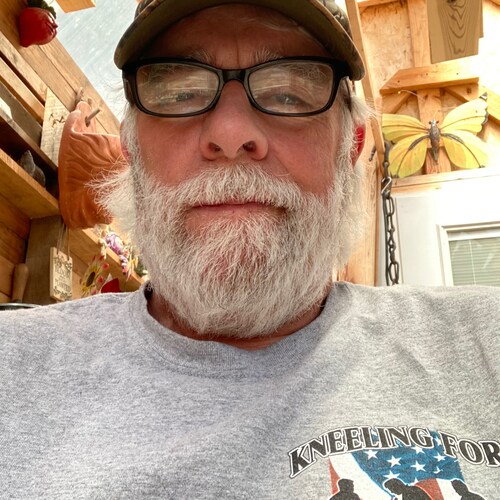 Funny how I have so many girlfriends after all these years 😎