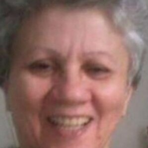 Deus, Pátria,  Família, Justiça e Liberdade! 🇧🇷🇮🇱🇱🇷 Sra casada e feliz! 
Senhor,
Dá-me lugar entre as ovelhas e co...