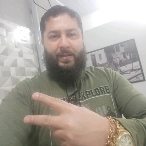 Visit Fábio Villela🕎פאביו בילעללא's profile on GETTR. View their posts, photos, videos, and connect with them on the social platform.