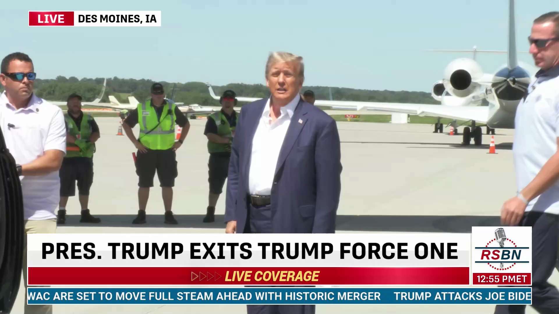 President Donald J. Trump steps out from Trump Force One and makes his way to the Iowa State Fair