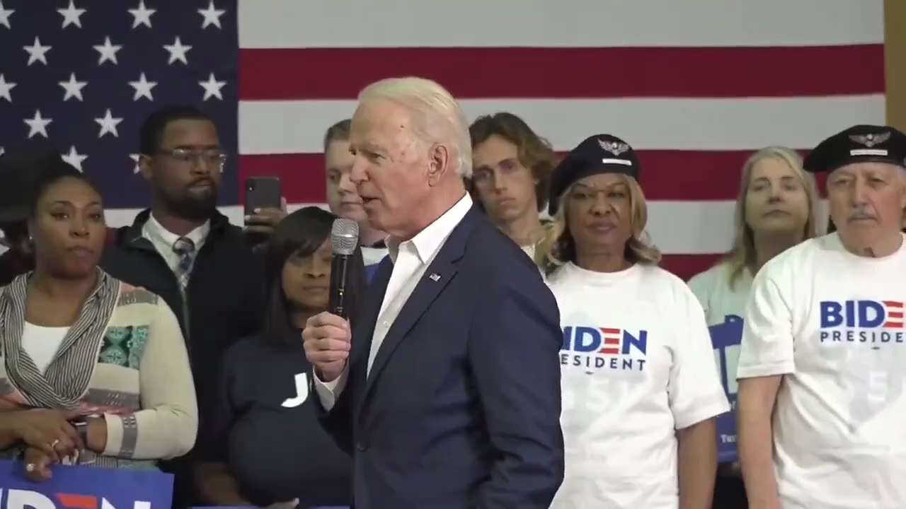 Yesterday, Biden falsely claimed he spent time with "Deng Xiaoping in the Himalayas."

Here is Biden...