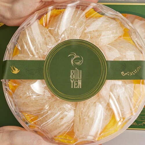 Bửu Yến mang đến sự tinh tế qua yến sào thượng hạng, được chăm sóc từ những tổ yến chất lượng.