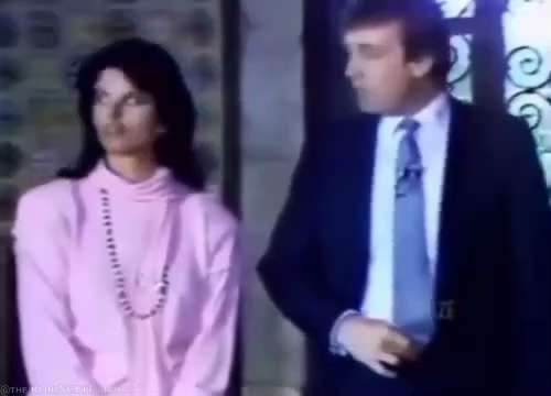 WOW! - Extremely rare news clip from 1987 when Donald Trump purchased Mar-A-Lago. 

What's interesti...