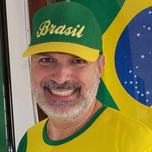 🎭 Actor 📰 Journalist 🎥 Director 🎬 Ornellas Estúdio Artístico 🌐 Tourism Consultant