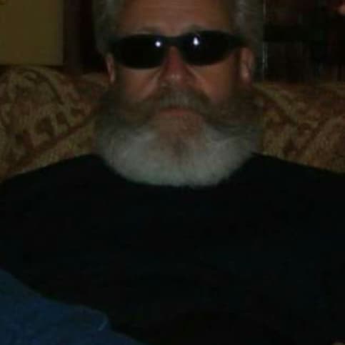 Conservative Constitutionalist, Christian, Pro 2A, America First, No Mask, No Jab, Pureblood. Weary of all of the Bullsh...