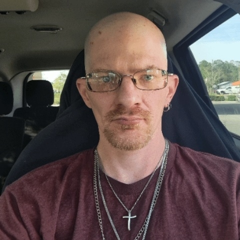 Owner, Personal Concierge of Red's Delivery & Concierge Services (RedsDeliveryServices.com); network marketer, and stock...