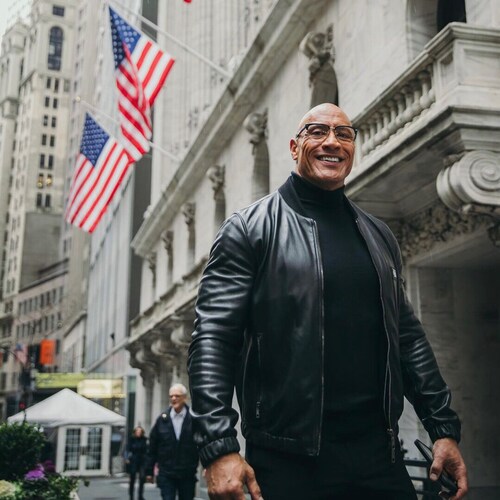 Dwayne Douglas Johnson (born May 2, 1972),also known by my ring name The Rock, i a  American actor,businessman, and professional wrestler in WWW Champion 💯🥇