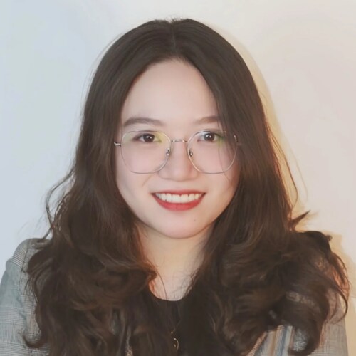 Olivia Knightley is the engaging blog writer for Personal Chic, the go-to website for personalised gifts that add a touc...