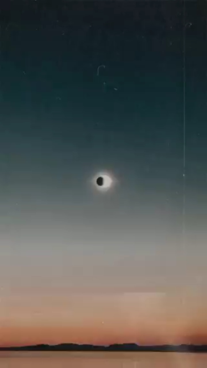 ☦️🦁⚔ 🆃🆁🅴🅱 ⚔🩸 on GETTR : The convergence of two great eclipses lies a city called Rapture? Sounds familiar...🤔  You Decide...🙏