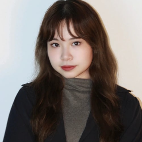 Émilie Dubois est la rédactrice en chef exécutive des actualités et des rubriques de Cadeauplus.com depuis 2021.