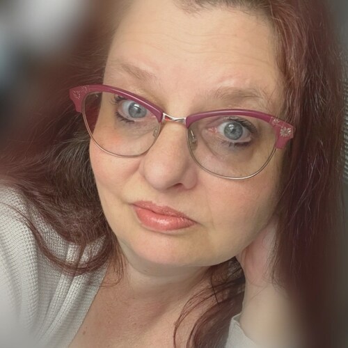 Free Spirit, entrepreneur, and Patriot 
Living my best life in all it's abundance ✨️ ODAAT