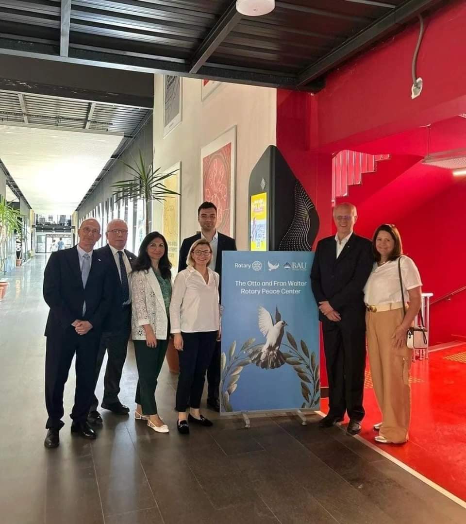 Pres. 2025-26 do Rotary International MÁRIO CÉSAR DE CAMARGO e sua esposa DENISE, em Istambul, Turqu...