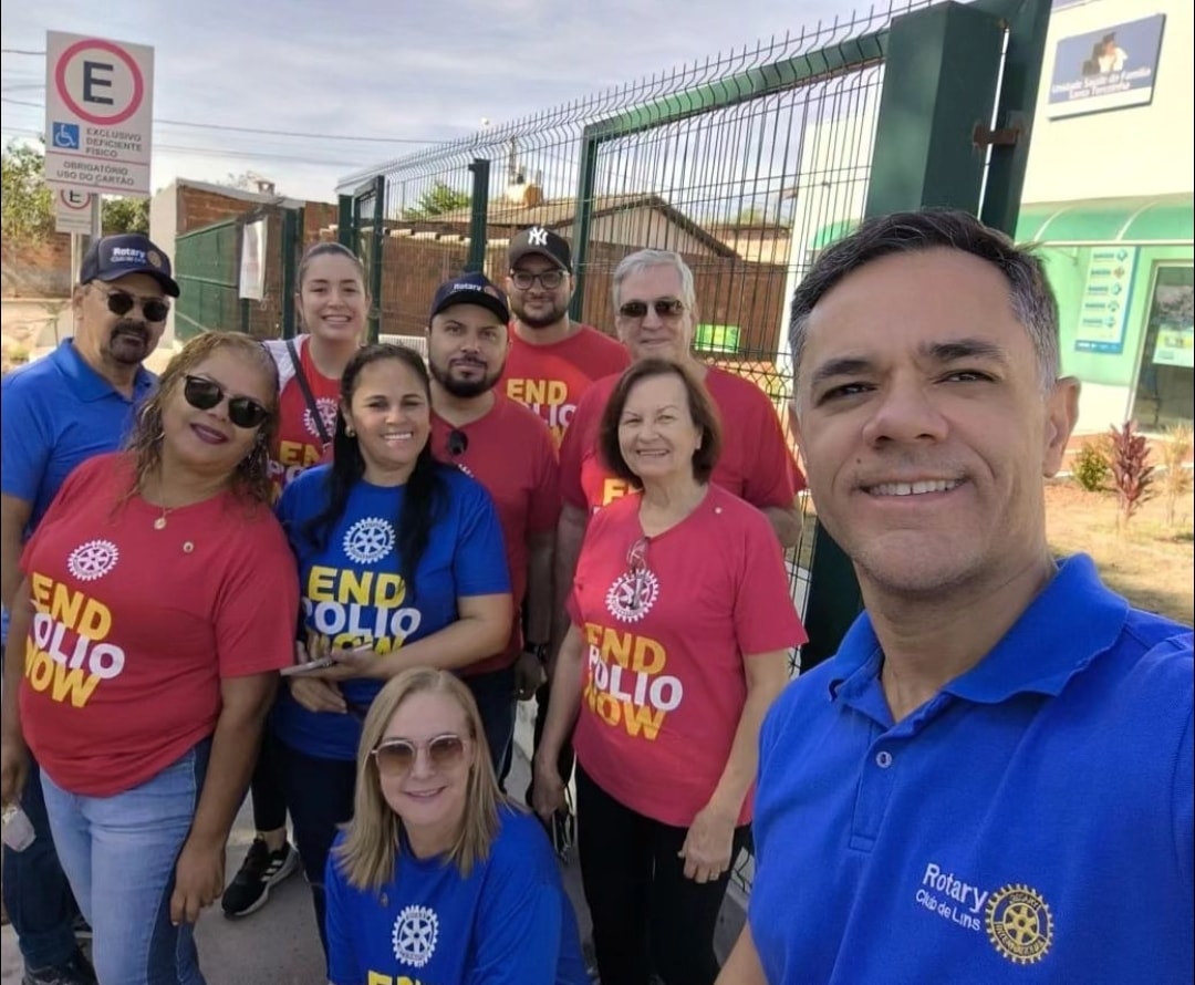 Texto do Rotary Club de Lins:

Estivemos na Unidade de Saúde da Família realizando campanha de incen...