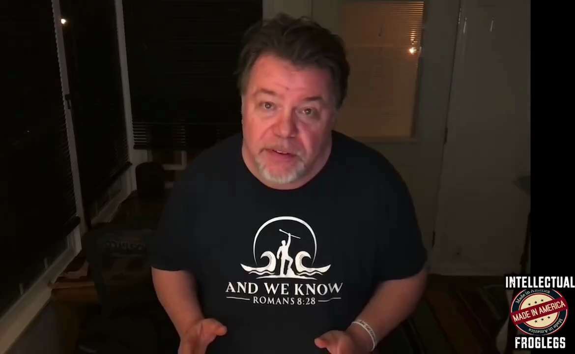 Intellectual Froglegs Promo 📽️📽️📽️
Brain candy for smart people.
(46 sec)

https://www.intellectu...