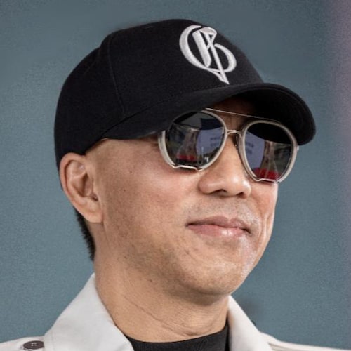 Visit Little bird's profile on GETTR. View their posts, photos, videos, and connect with them on the social platform.