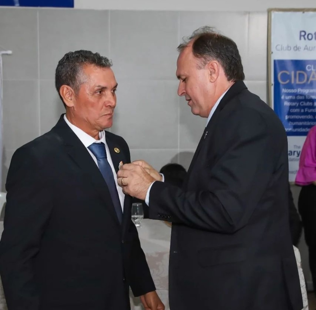 Na noite do último sábado, dia 06/07, a Magia do Rotary esteve presente no Rotary Club de Auriflama,...