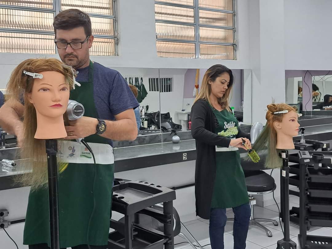 Texto do Rotary Brasil 

Cerca de US$ 4 bilhões. Esse é o valor que a Fundação Rotária já investiu e...