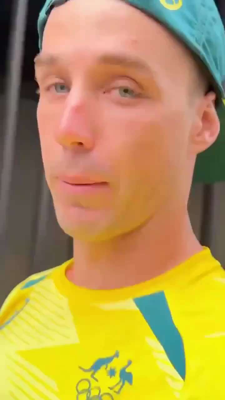 The Australian Olympic cycling team was robbed in Paris, with their van broken into and all their be...