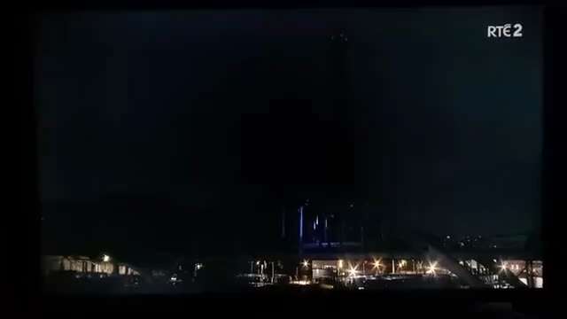 Was fällt Ihnen ein, wenn Sie die folgenden Bilder sehen?‌‌

Wenn der Sonnenstrahl passiert, ist Got...